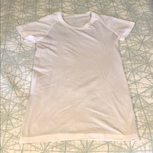 Lululemon swiftly tech t shirt